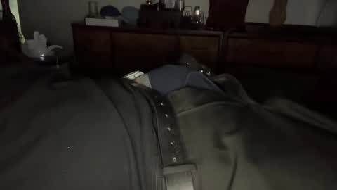 Snapshot of lubthemtitties chatting on December 2024 01:33:01 PM lubthemtitties online show from December 2024 01:33:01 PM