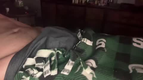 Snapshot of lubthemtitties chatting on January 2025 06:18:02 AM lubthemtitties online show from January 2025 06:18:02 AM