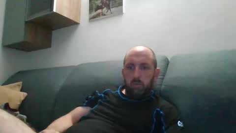 Luca online show from October 2025 08:08:01 PM