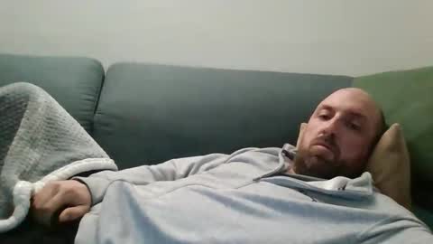 Luca online show from February 2026 08:07:01 PM