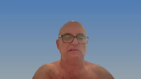 lucas10004 online show from December 2024 03:49:01 AM