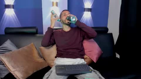 Snapshot of lucas4me chatting on February 2026 03:56:02 AM Lucas online show from February 2026 03:56:02 AM