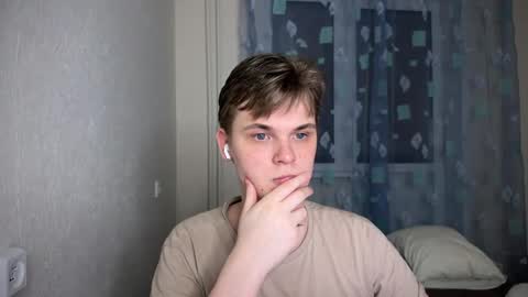 Snapshot of lucas_dany chatting on December 2024 02:20:02 AM Lucas Gill online show from December 2024 02:20:02 AM