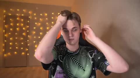 Snapshot of lucas_dany chatting on January 2025 03:14:02 PM Lucas Gill online show from January 2025 03:14:02 PM