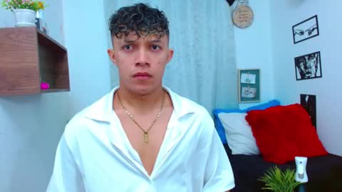 Lucas Luxx online show from February 2026 12:21:01 PM