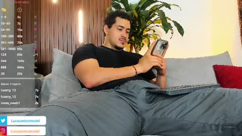 Snapshot of lucasanto_ chatting on June 2026 04:39:02 AM LUCA SANTOS online show from June 2026 04:39:02 AM