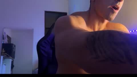 lucasfit24 online show from February 2026 02:53:01 AM