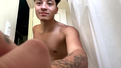 Snapshot of luchosaando chatting on February 2025 03:31:02 PM Felipe online show from February 2025 03:31:02 PM