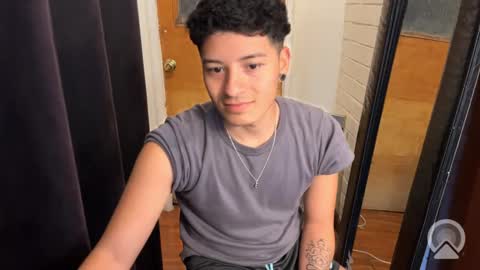 Snapshot of luchosaando chatting on October 2025 12:05:02 AM Felipe online show from October 2025 12:05:02 AM