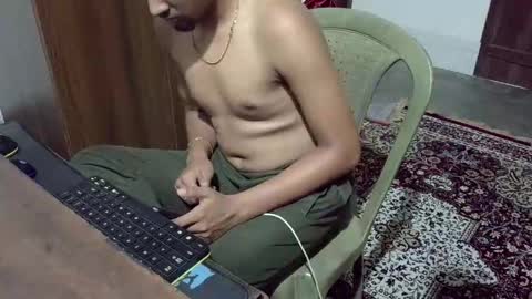 luci_ri online show from October 2025 02:46:02 AM