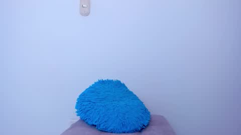 Lucia online show from March 2026 06:59:01 PM