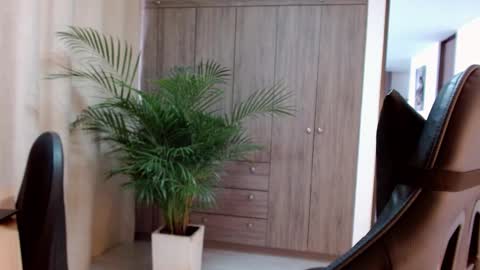 lucia star  online show from January 2026 07:51:02 PM