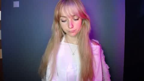 Lucy online show from September 2025 12:19:01 PM