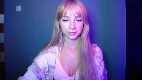 Lucy online show from September 2025 07:02:01 AM