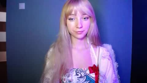 Lucy online show from October 2025 06:34:01 AM