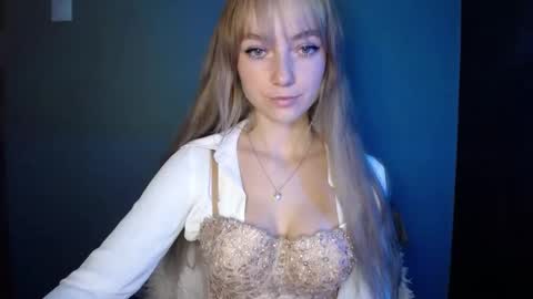 Lucy online show from October 2025 02:51:02 PM