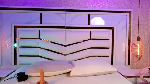 Snapshot of luciana_agudelo chatting on January 2026 07:19:01 PM luciana_agudelo online show from January 2026 07:19:01 PM