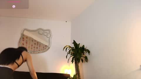 Snapshot of luciana_glow chatting on April 2026 02:51:02 AM luciana_glow online show from April 2026 02:51:02 AM