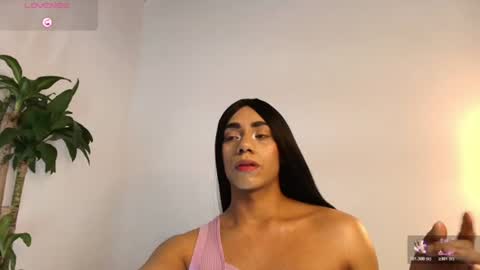 Snapshot of luciana_glow chatting on June 2026 08:08:01 PM luciana_glow online show from June 2026 08:08:01 PM