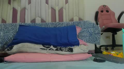 Snapshot of luciana_jam_ chatting on February 2025 06:13:02 AM instagram luciana417 online show from February 2025 06:13:02 AM