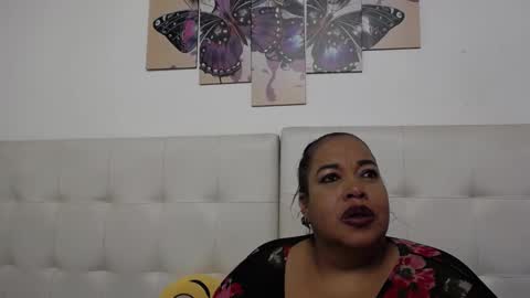 Snapshot of luciana_milf1 chatting on December 2024 03:00:02 PM Luciana online show from December 2024 03:00:02 PM