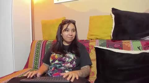 Dani 3 online show from September 2025 12:10:02 AM