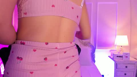    online show from October 2025 04:22:01 AM