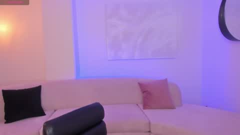Snapshot of lucianamiller_ chatting on January 2025 06:34:02 PM Luciana Miller online show from January 2025 06:34:02 PM