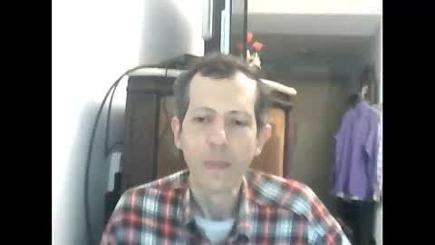 Snapshot of lucianoaxel chatting on December 2024 02:42:01 AM Luciano online show from December 2024 02:42:01 AM