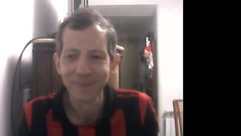 Snapshot of lucianoaxel chatting on January 2025 01:34:02 AM Luciano online show from January 2025 01:34:02 AM