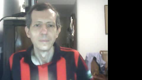 Snapshot of lucianoaxel chatting on January 2025 01:53:02 AM Luciano online show from January 2025 01:53:02 AM