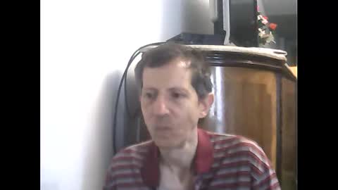 Snapshot of lucianoaxel chatting on February 2025 07:03:01 PM Luciano online show from February 2025 07:03:01 PM