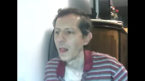 Snapshot of lucianoaxel chatting on February 2025 11:13:02 PM Luciano online show from February 2025 11:13:02 PM