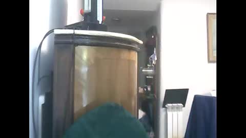 Snapshot of lucianoaxel chatting on October 2025 01:47:01 AM Luciano online show from October 2025 01:47:01 AM