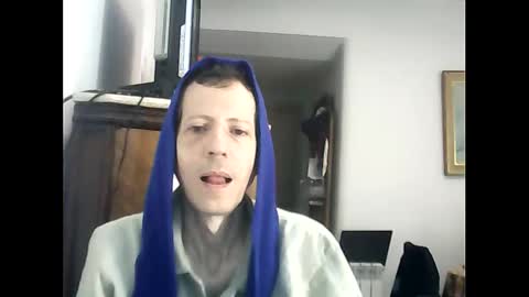 Snapshot of lucianoaxel chatting on November 2025 01:35:02 PM Luciano online show from November 2025 01:35:02 PM