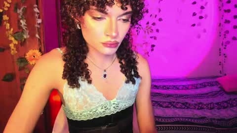 Lucy or Lucian 3 Come to my social Links3   online show from April 2026 04:04:02 AM