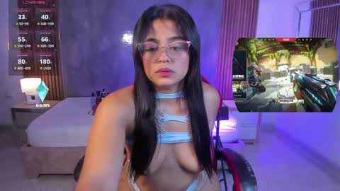 Snapshot of luciareid chatting on May 2026 04:04:02 PM Lucia online show from May 2026 04:04:02 PM