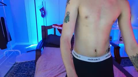 Snapshot of lucidangelok chatting on December 2025 08:38:02 PM Angelok online show from December 2025 08:38:02 PM