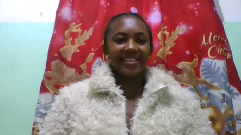 Snapshot of lucie196645 chatting on June 2026 06:23:01 AM lucie196645 online show from June 2026 06:23:01 AM