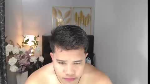 Luciferhotcum online show from February 2025 09:58:01 AM