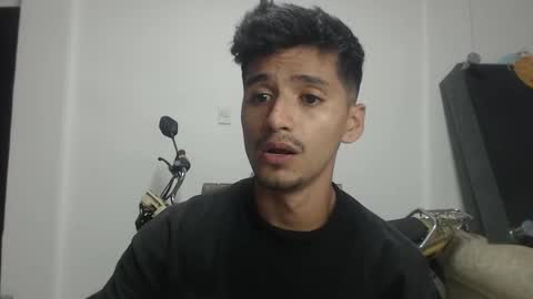 leonel online show from November 2025 06:39:01 PM