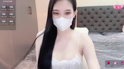 lucii04 online show from March 2026 02:24:01 PM