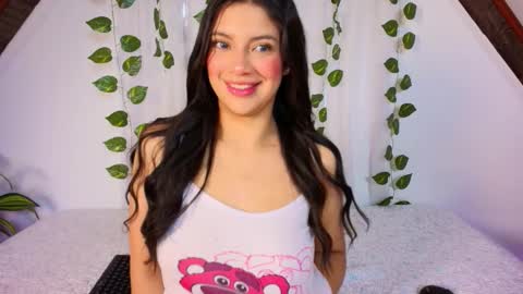 luciia_sweeet online show from November 2025 02:19:01 PM