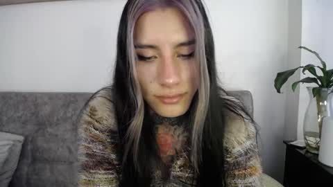 luciiana online show from February 2026 05:46:02 PM