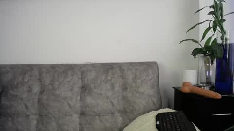 Snapshot of luciiana_lol chatting on April 2026 03:49:02 PM luciiana online show from April 2026 03:49:02 PM