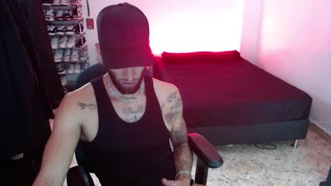 luciifer_hills online show from December 2024 05:18:02 PM