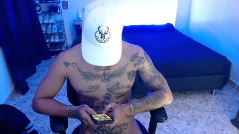 luciifer_hills online show from December 2024 05:23:02 PM