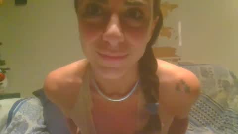 Snapshot of lucilla_yogisexy chatting on December 2024 10:08:02 PM Lucilla online show from December 2024 10:08:02 PM