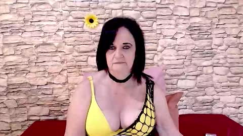 Snapshot of luciousgrace chatting on June 2026 05:31:02 AM Grace online show from June 2026 05:31:02 AM