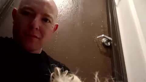 luckilyfound33 online show from February 2026 04:19:01 AM